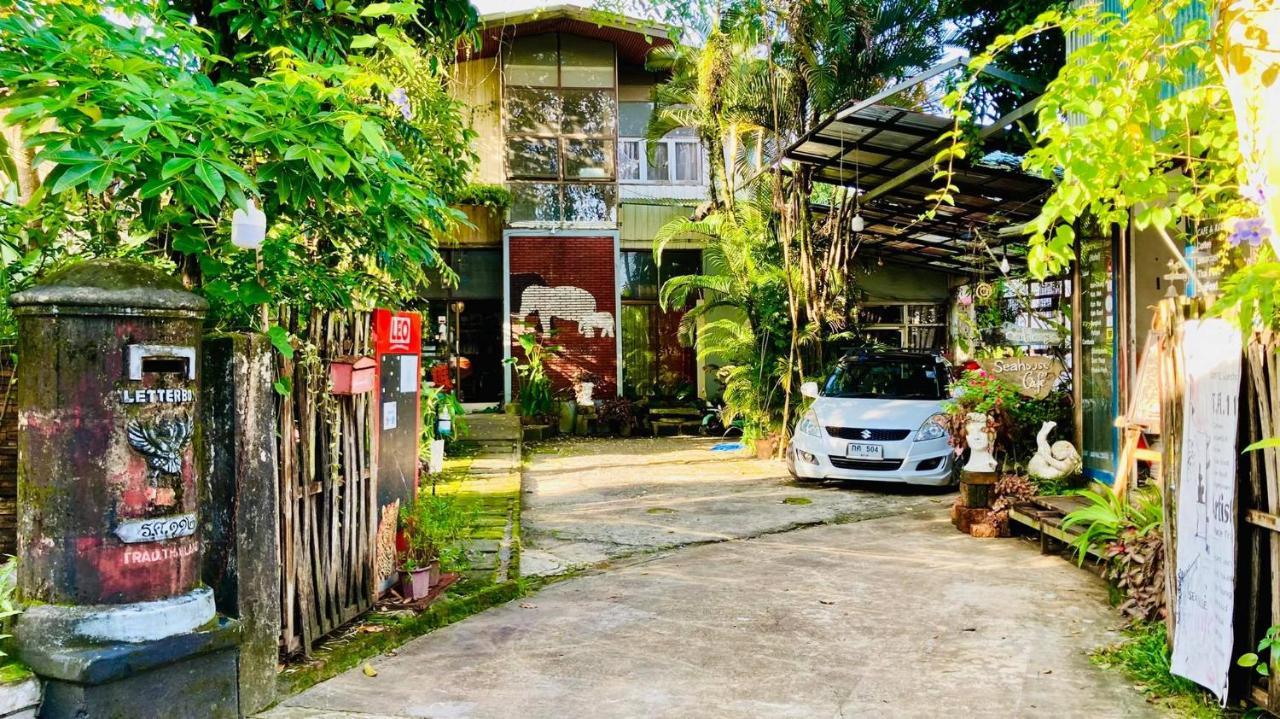 Artist'S Place Trat Exterior photo